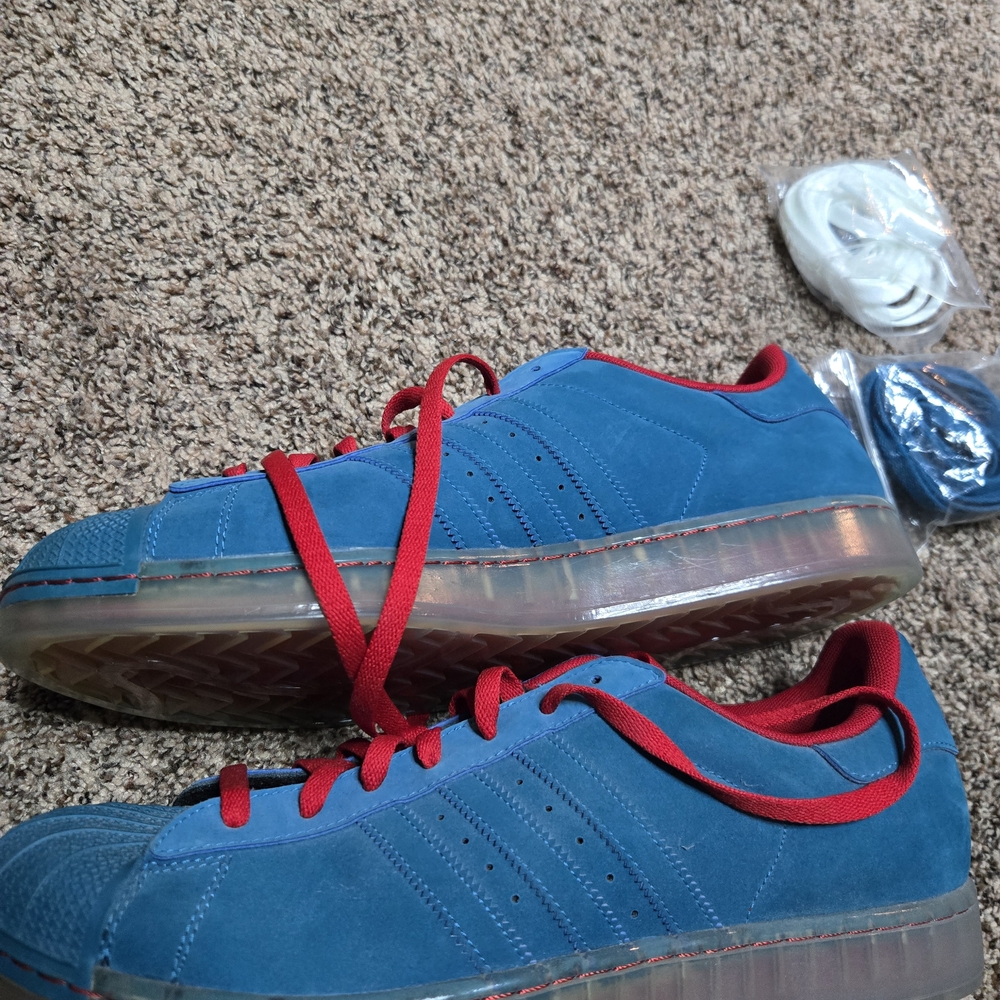*Size 13* Adidas Men’s Athletic Sneakers in Blue with Red Accents - Picture 5 of 9